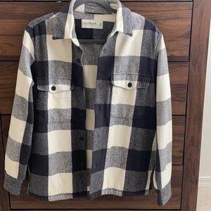 Abercrombie plaid Button up sweater/shacket